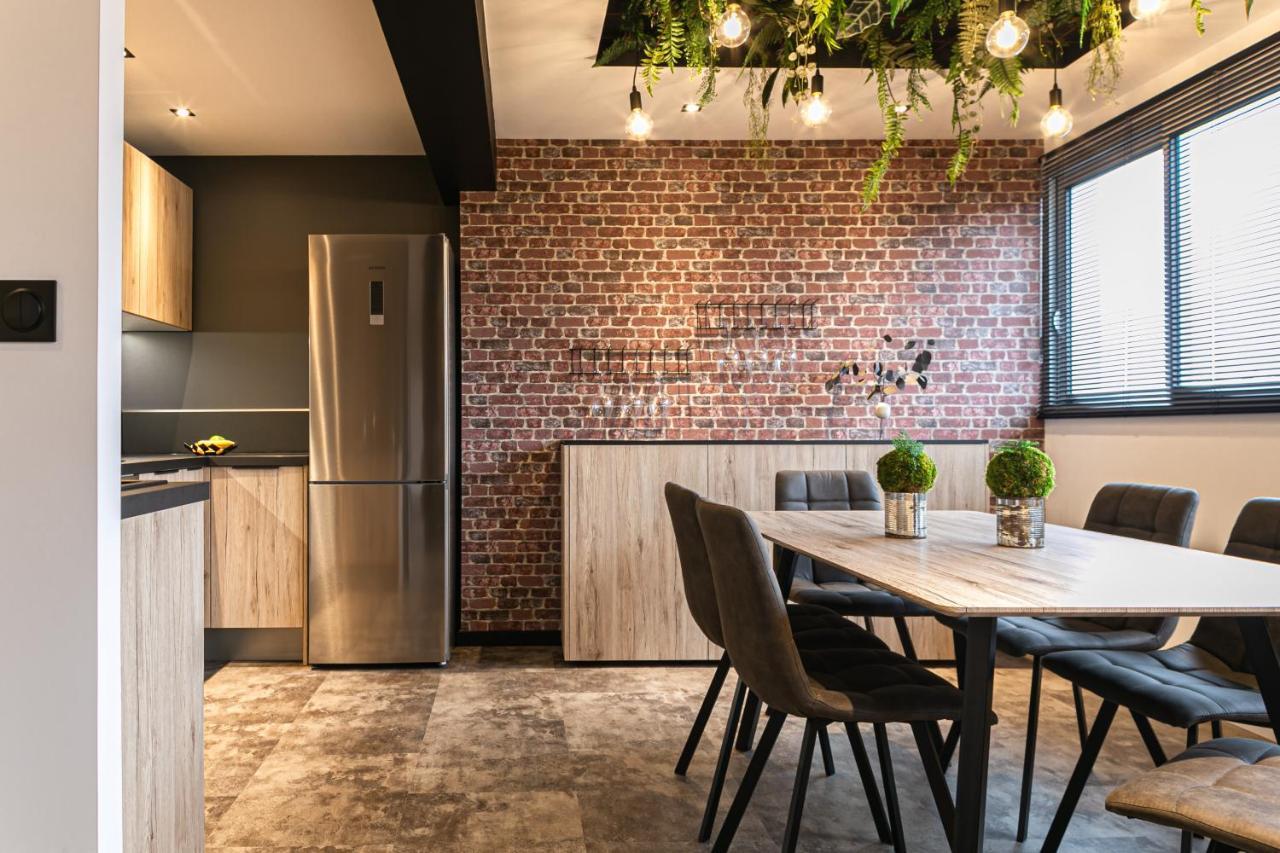 Little Factory - 2 Pieces - Parking Prive Apartment Pau Luaran gambar